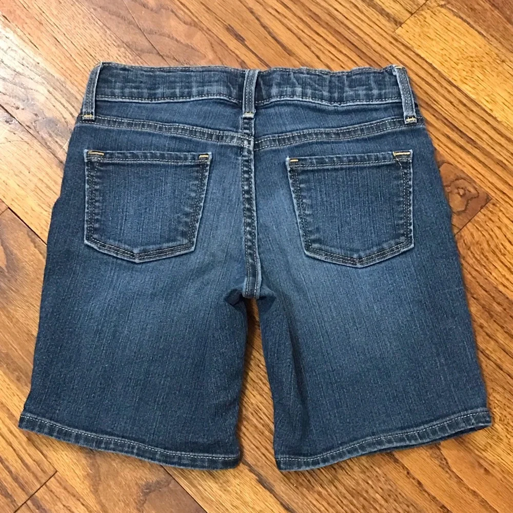 Old Navy Denim Blue Jean Shorts School Uniform Bottoms Size Small 6 / 7 Regular